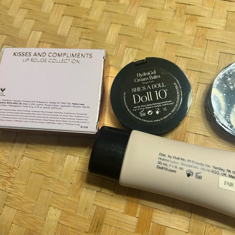 Doll10 Lipstick Trio, Foundation and Blush Set